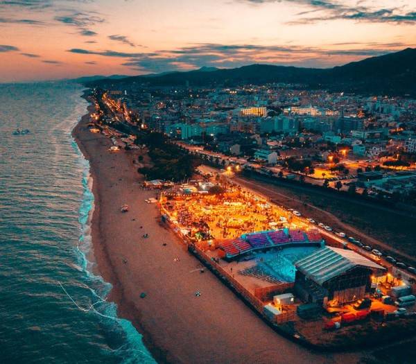 El festival de Pineda de Mar recibe 14.000 espectadores y un 92 % de ocupación en su 10.ª edición