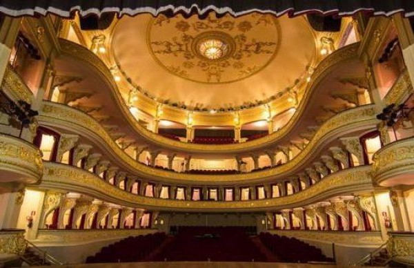 El Teatro Municipal de Lima cumple cien años