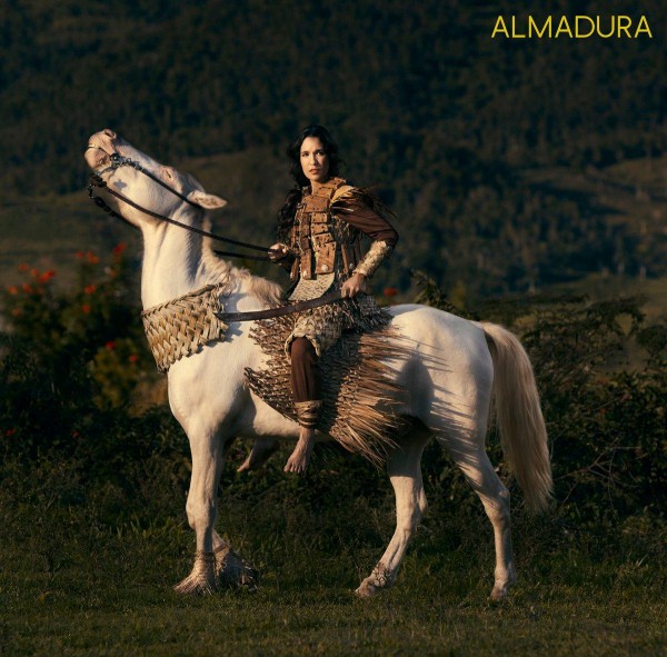 La puertorriqueña iLe publicará el 10 de mayo 'Almadura', su segundo álbum