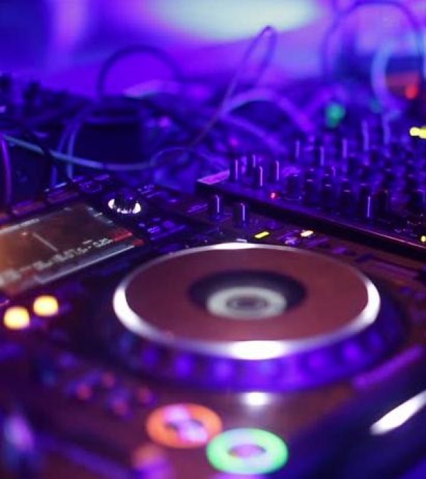 Las discotecas y las fiestas con DJ tendrán un IVA del 10 por ciento