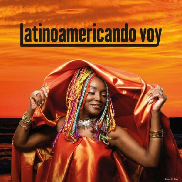 Lucrecia canta a América Latina en un tema de salsa dura de Alberto Palacios