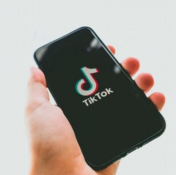TikTok evalúa lanzar su plataforma de streaming musical, TikTok Music