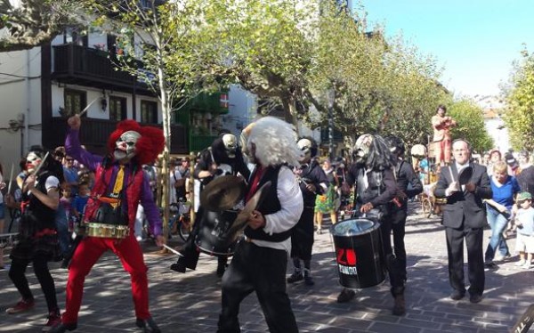 Una asociación vasca propone crear el Día Internacional de las Artes Escénicas de Calle