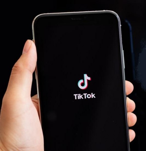 Universal da a conocer su nuevo acuerdo con TikTok